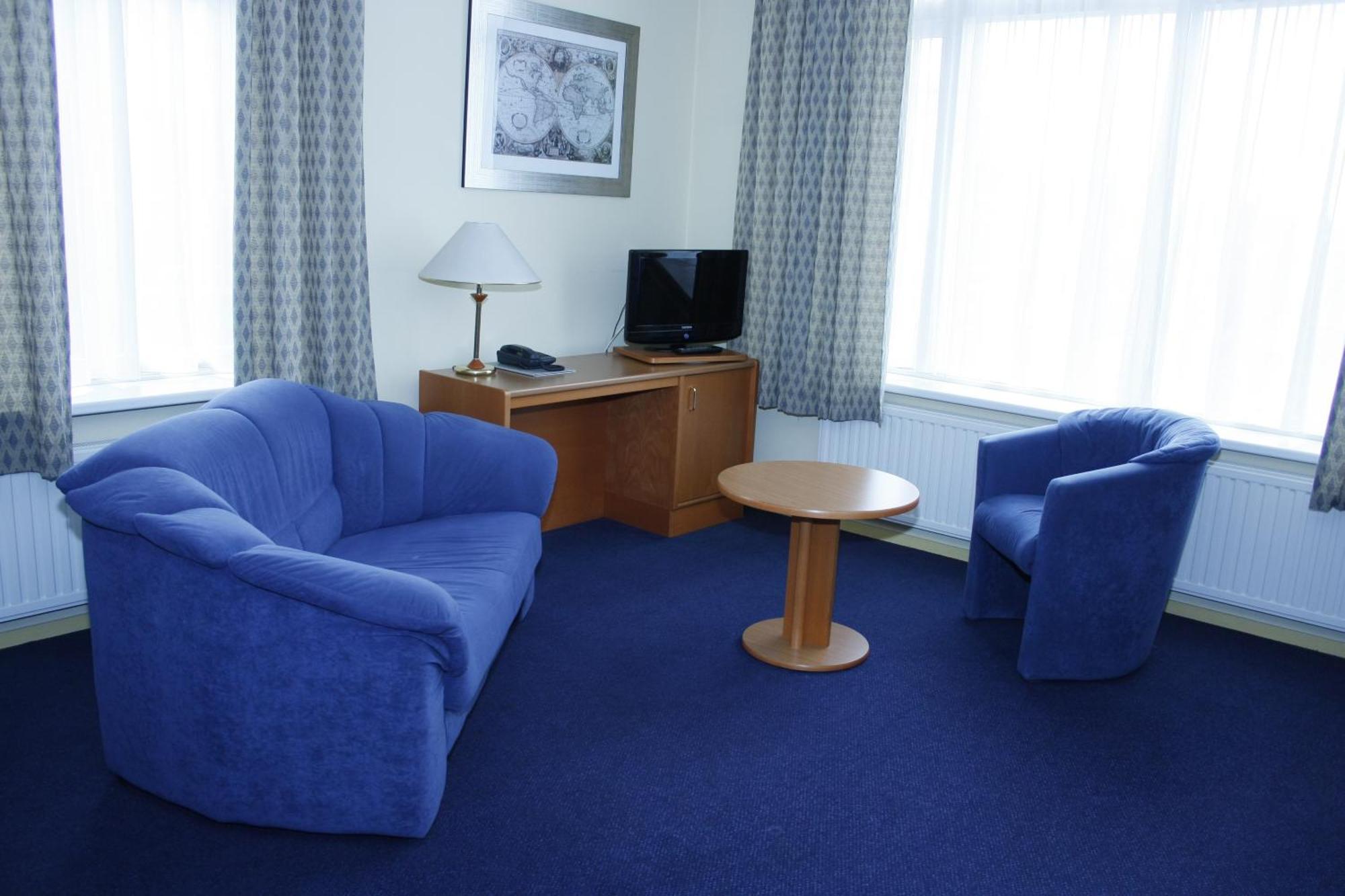 Hotel & Appartementen Royal Sas van Gent Exterior foto