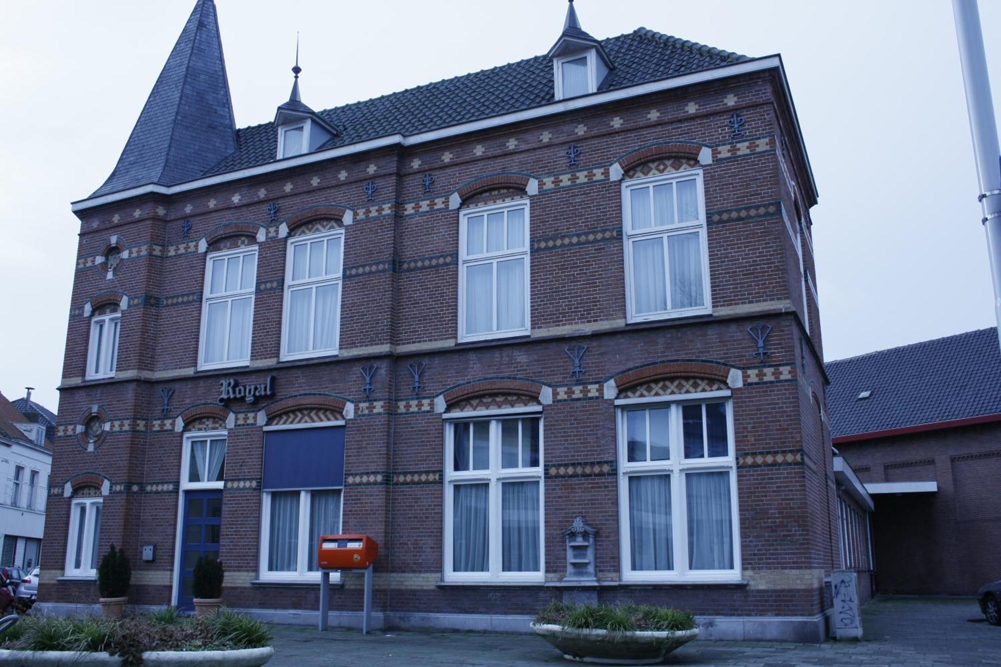 Hotel & Appartementen Royal Sas van Gent Exterior foto